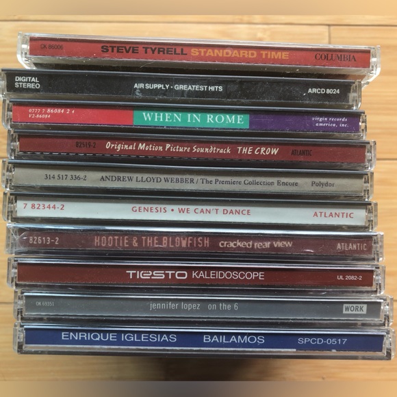 Bundle of 40 CDs - Picture 3 of 5